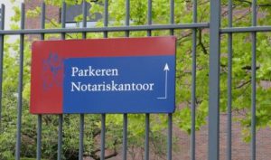 Bezoek Notariskantoor of notaris